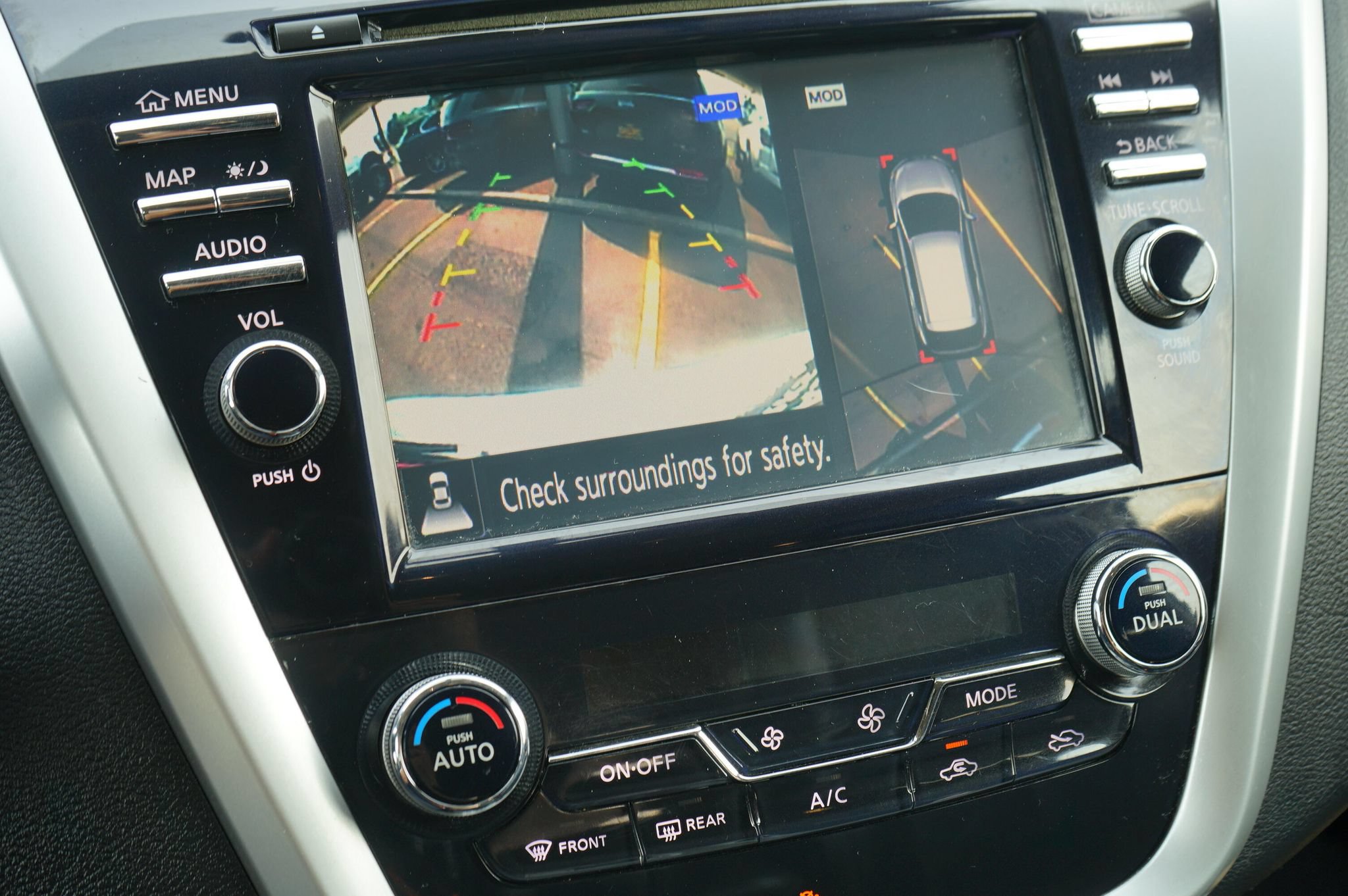 Used 2016 Nissan Murano SL AWD/4WD image 23
