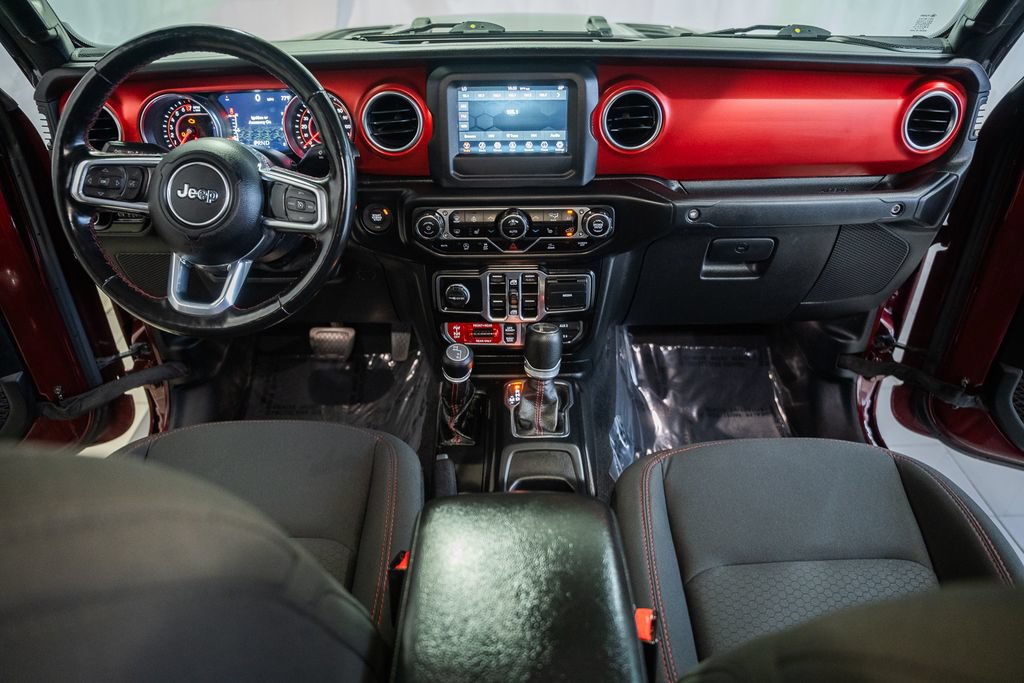 Used 2021 Jeep Gladiator Rubicon w/ LED Lighting Group AWD/4WD image 19