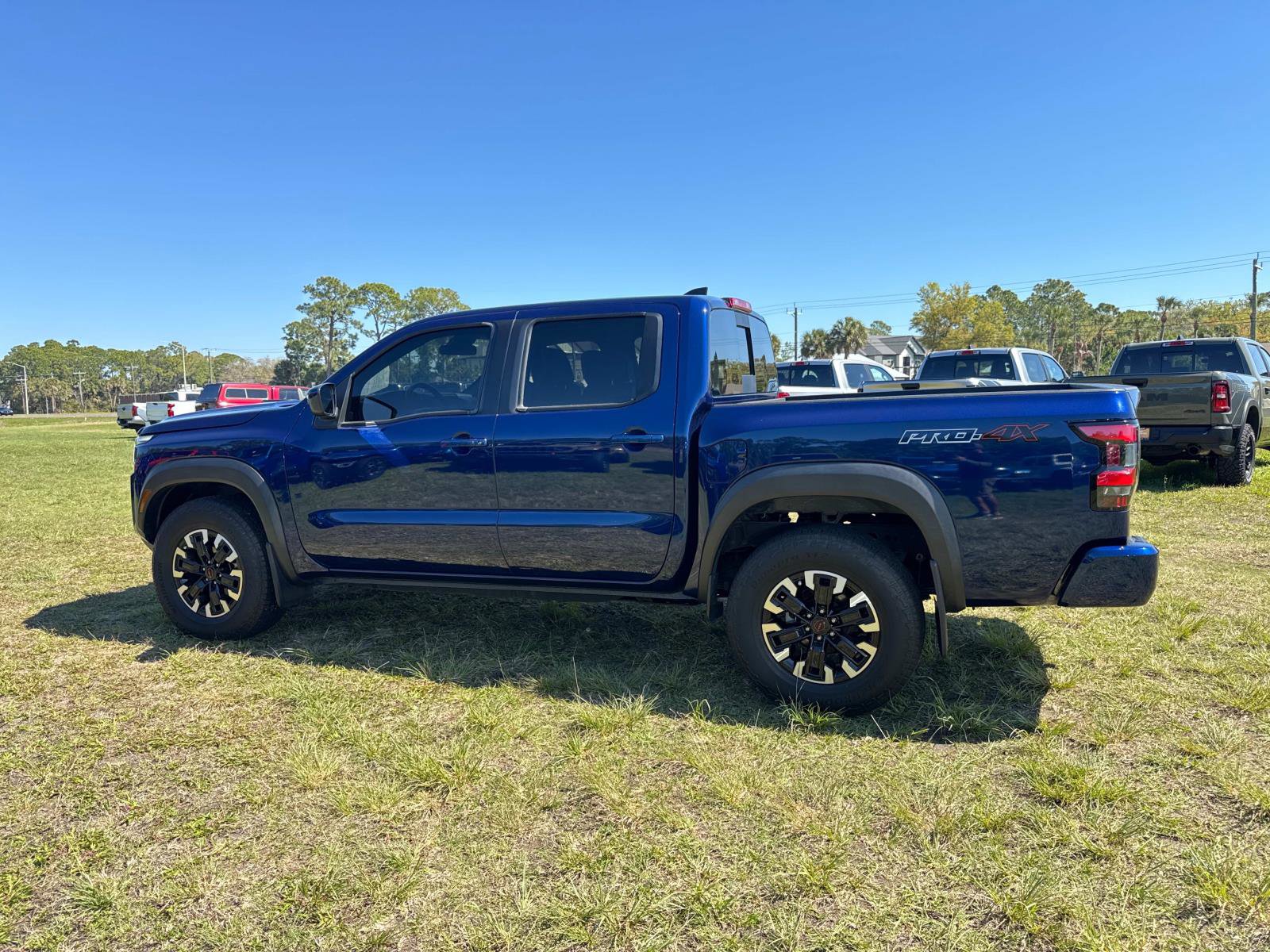 Used 2023 Nissan Frontier PRO-4X w/ Technology Package image 5
