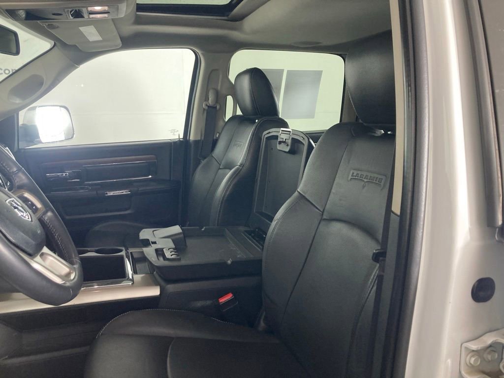 Used 2015 RAM 2500 Laramie w/ Convenience Group image 10
