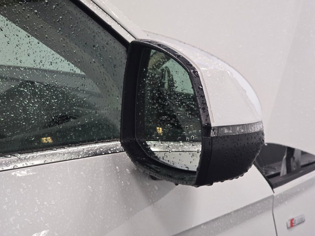 Certified 2025 Audi Q5 2.0T Premium Plus image 30