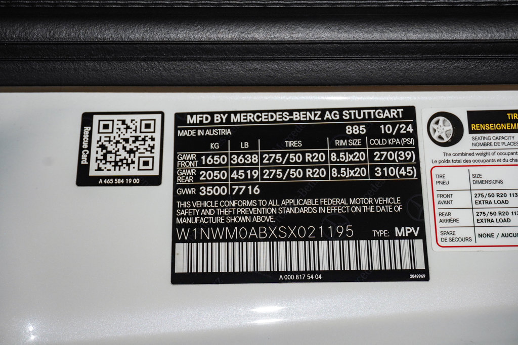 Used 2025 Mercedes-Benz G 580 w/ EQ Technology image 32