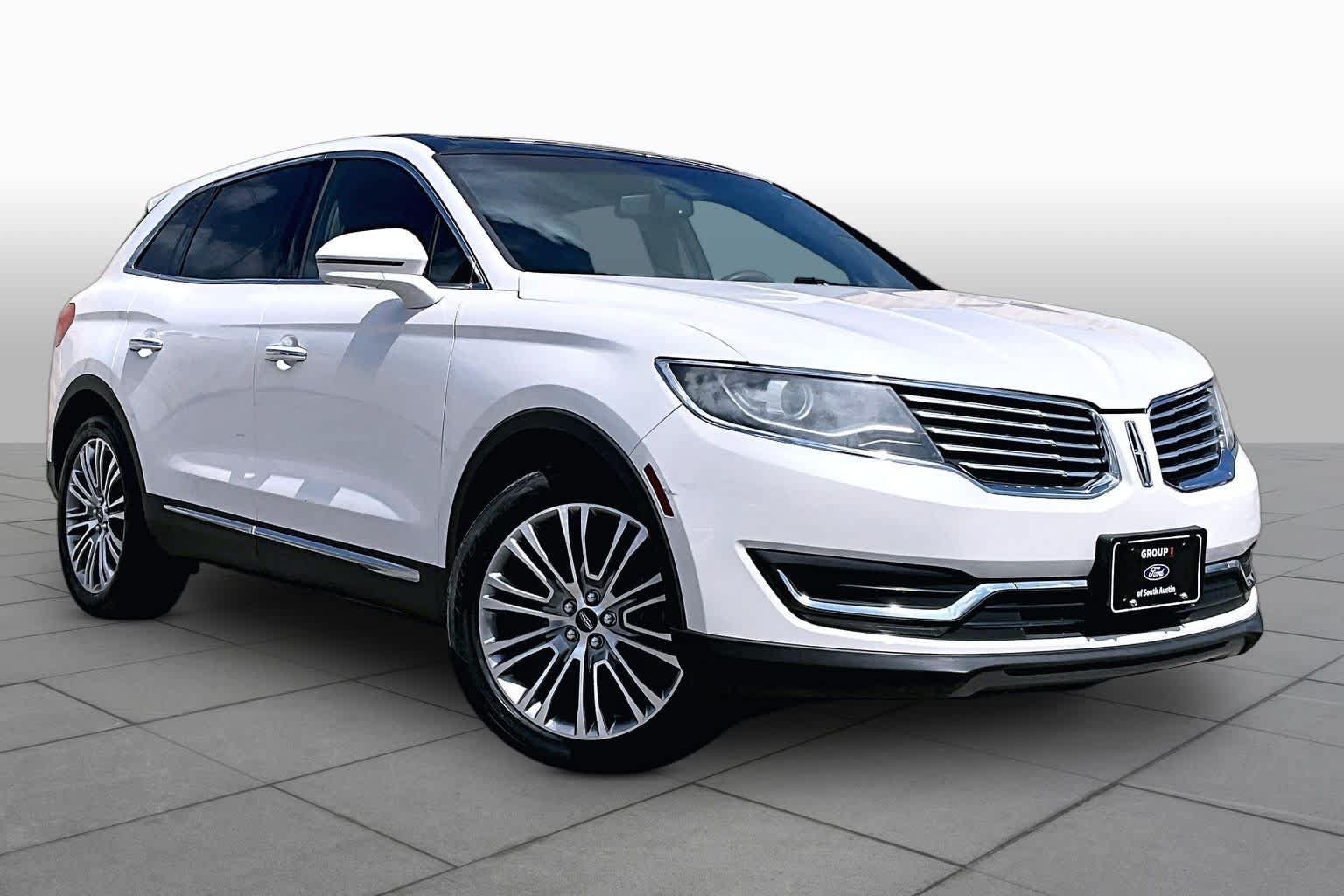 Used 2016 Lincoln MKX Reserve FWD image 3