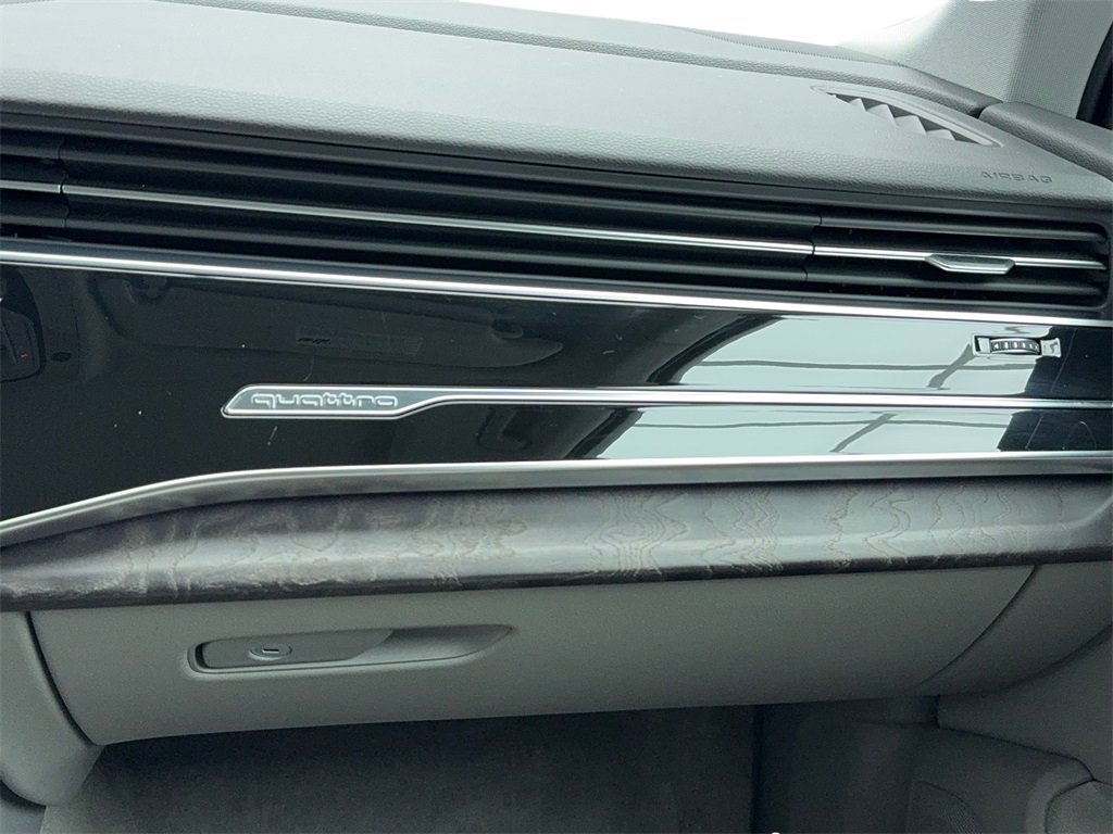 Used 2022 Audi Q7 3.0T Premium image 21
