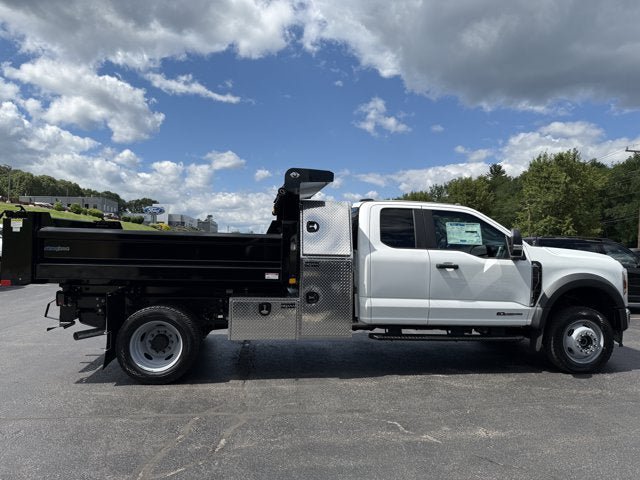 New 2026 Ford F550 4x4 Supercab Super Duty image 4