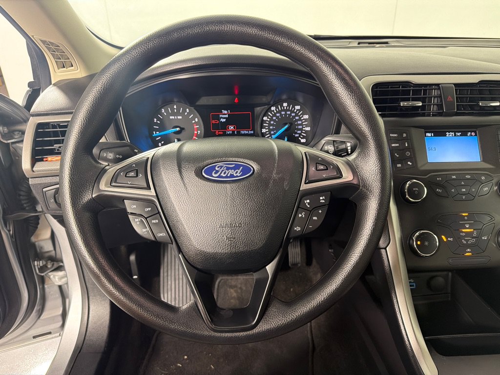 Used 2020 Ford Fusion S FWD image 13