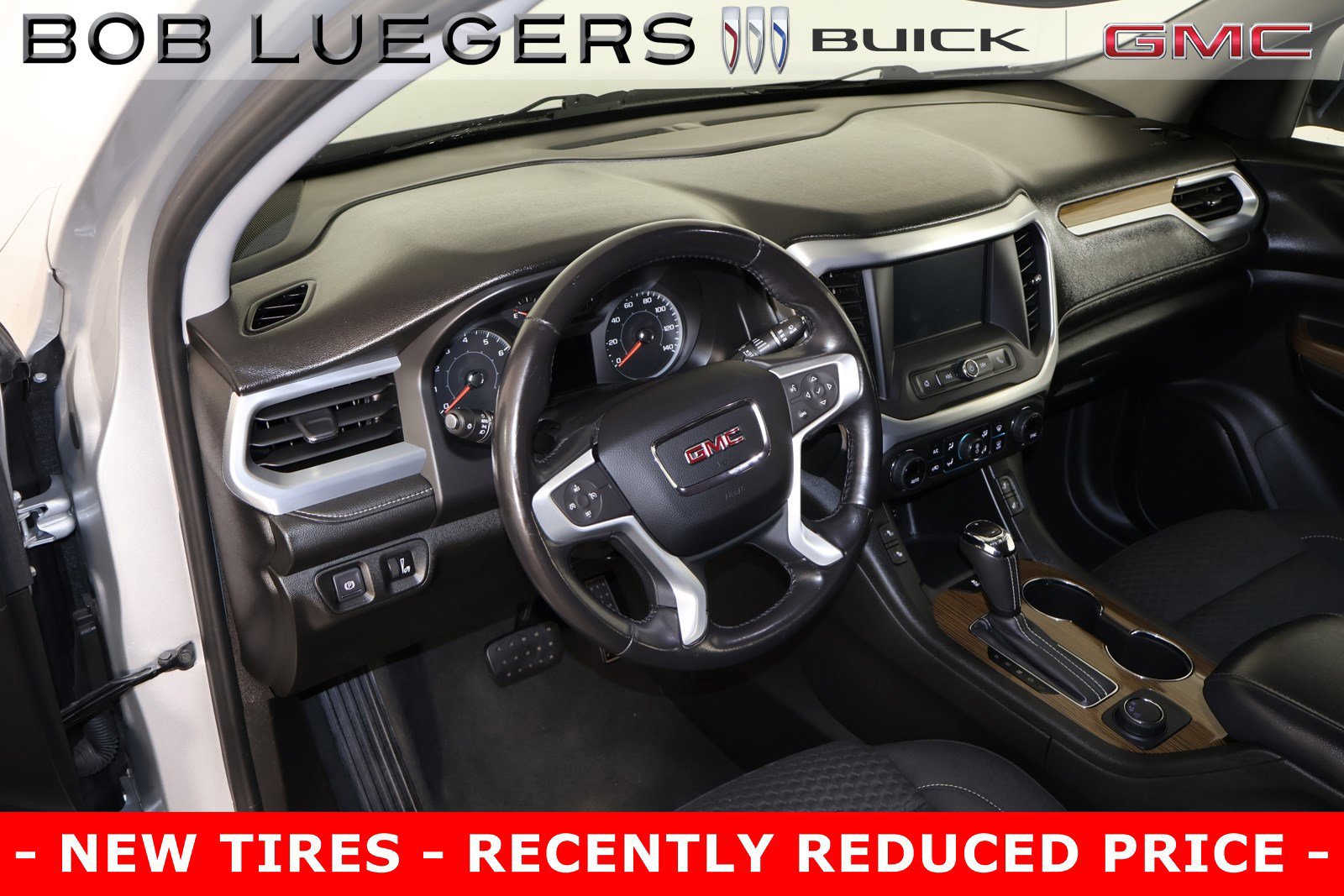 Used 2019 GMC Acadia SLE image 14