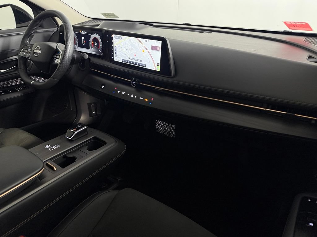 Used 2025 Nissan Ariya FWD image 14