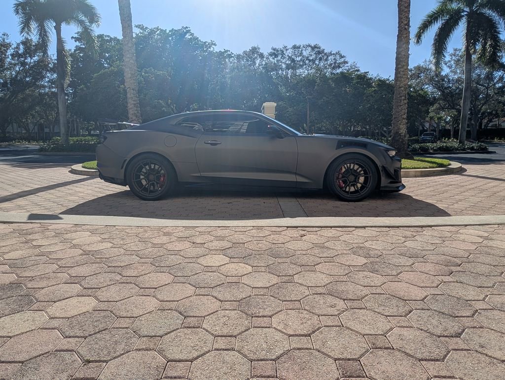 Used 2023 Chevrolet Camaro ZL1 RWD image 21