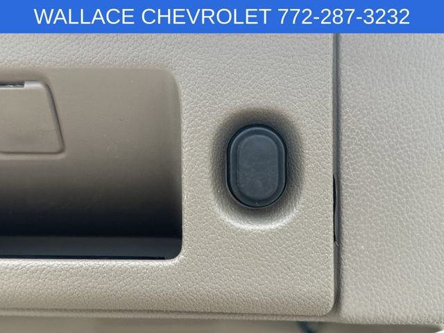 Used 2020 Chevrolet Suburban Premier RWD image 12