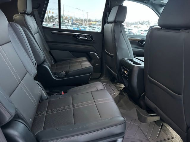 Used 2025 Chevrolet Tahoe High Country image 20