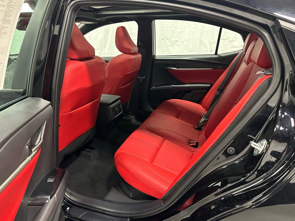 Used 2025 Toyota Camry XSE image 35