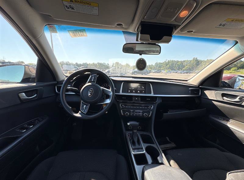 Used 2019 Kia Optima LX FWD image 4
