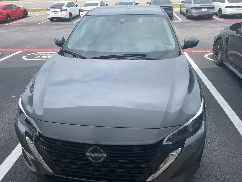 Used 2024 Nissan Sentra SV FWD image 2