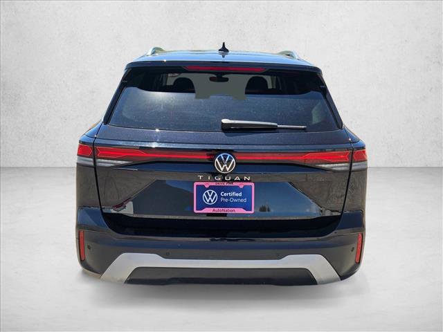 Certified 2025 Volkswagen Tiguan S FWD image 7