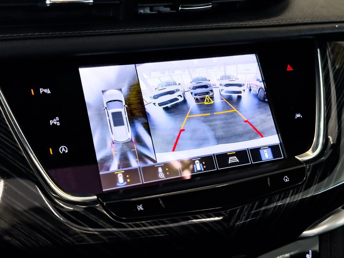 Used 2024 Cadillac XT6 Premium Luxury w/ Technology Package image 49