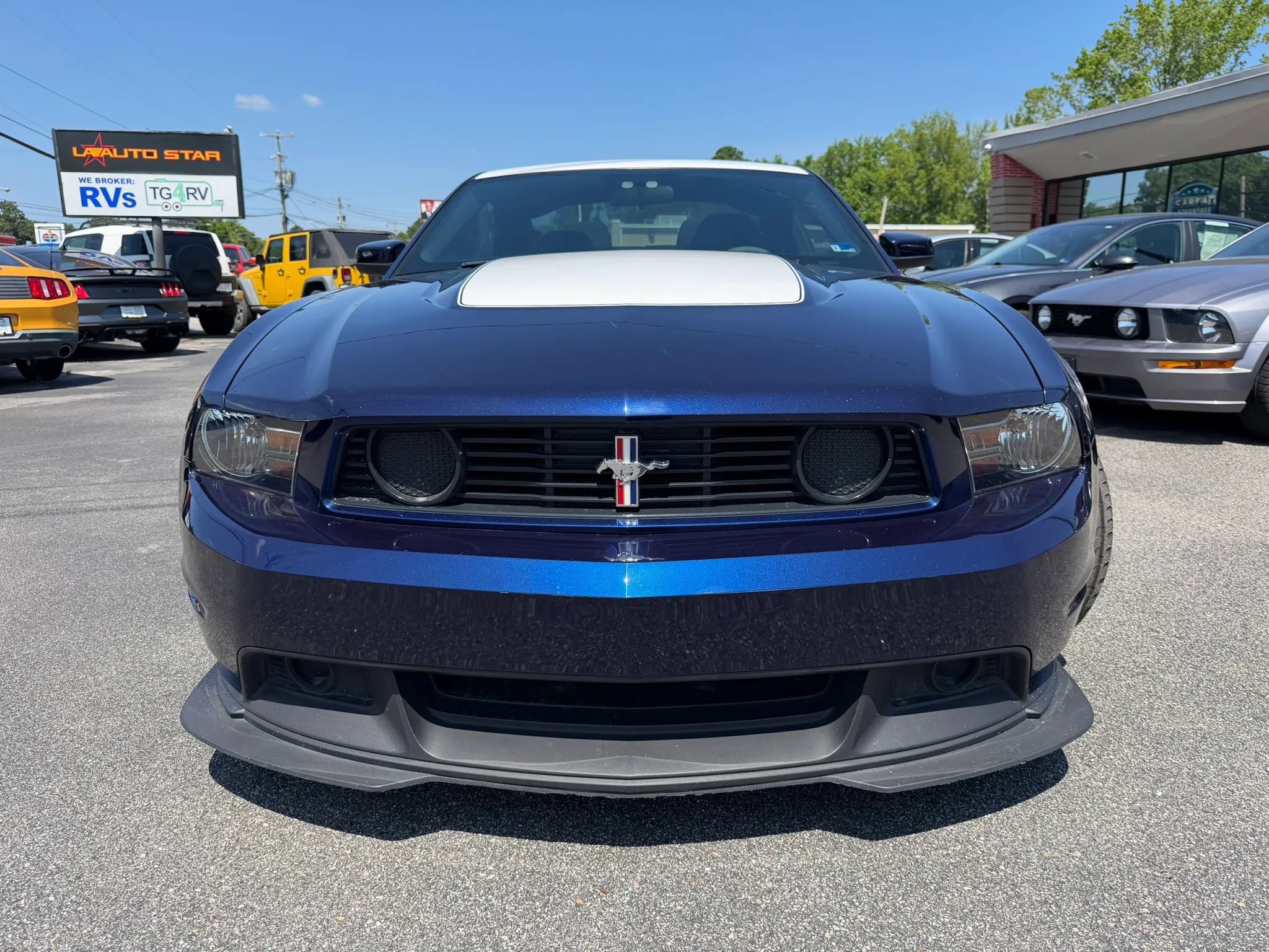 Used 2012 Ford Mustang Boss 302 w/ Boss 302 Accessory Pkg RWD image 8