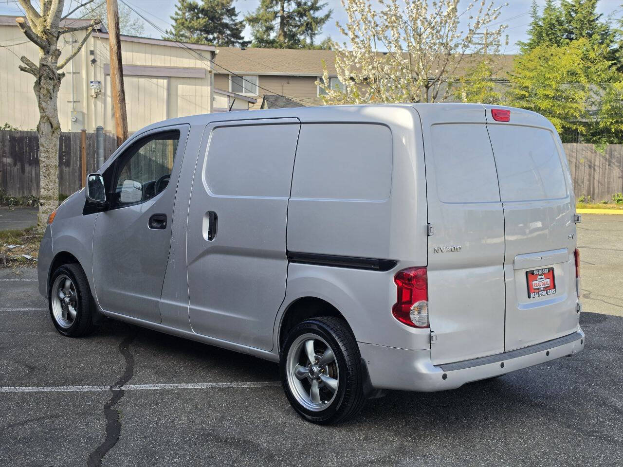 Used 2017 Nissan NV200 SV FWD image 5