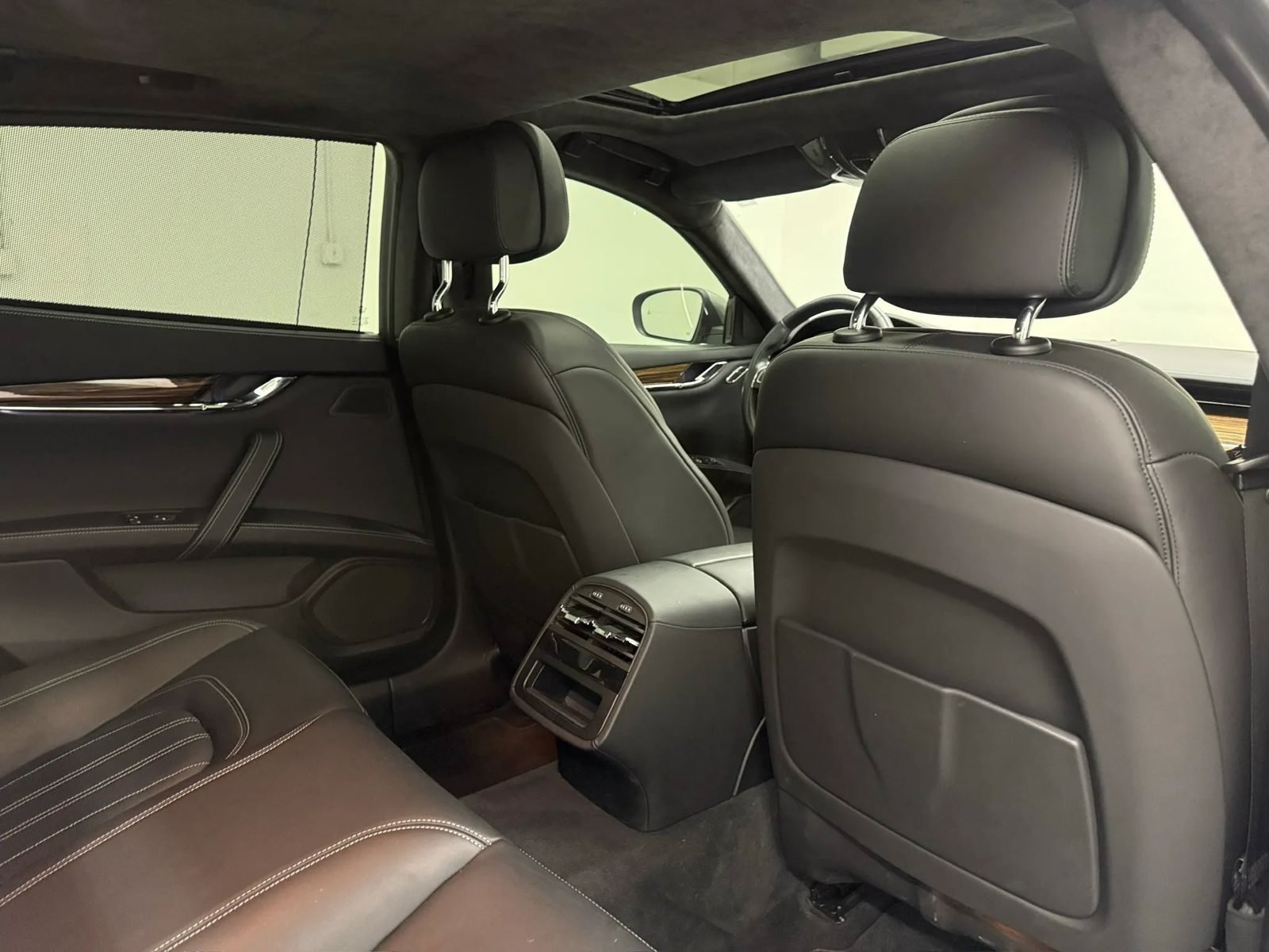 Used 2018 Maserati Quattroporte S GranLusso RWD image 14