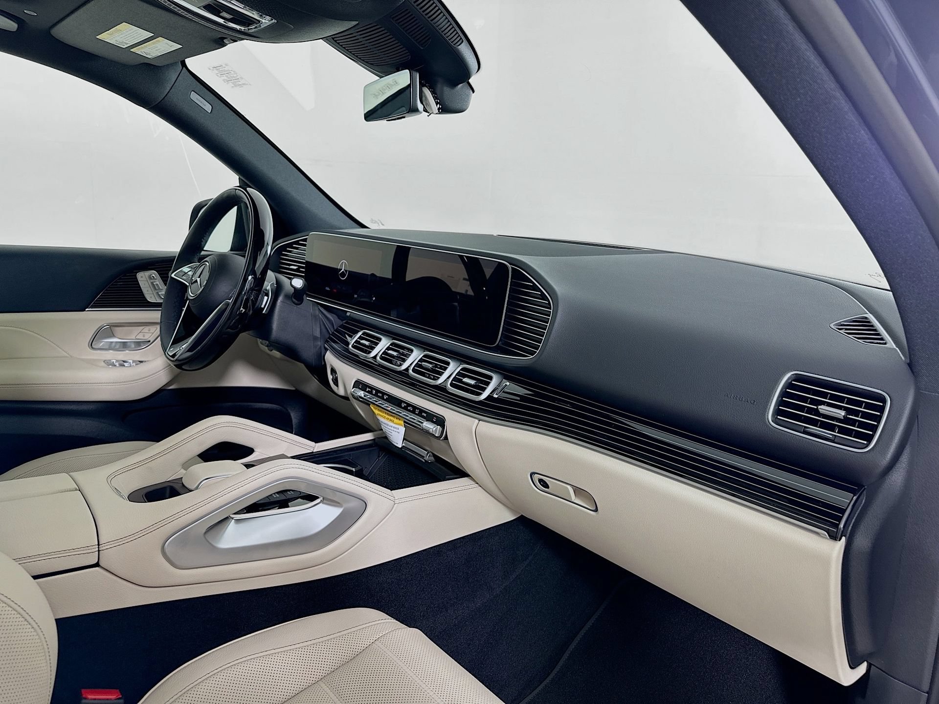 New 2026 Mercedes-Benz GLE 450 4MATIC image 32