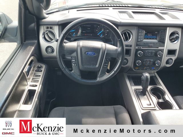 Used 2017 Ford Expedition XLT AWD/4WD image 28