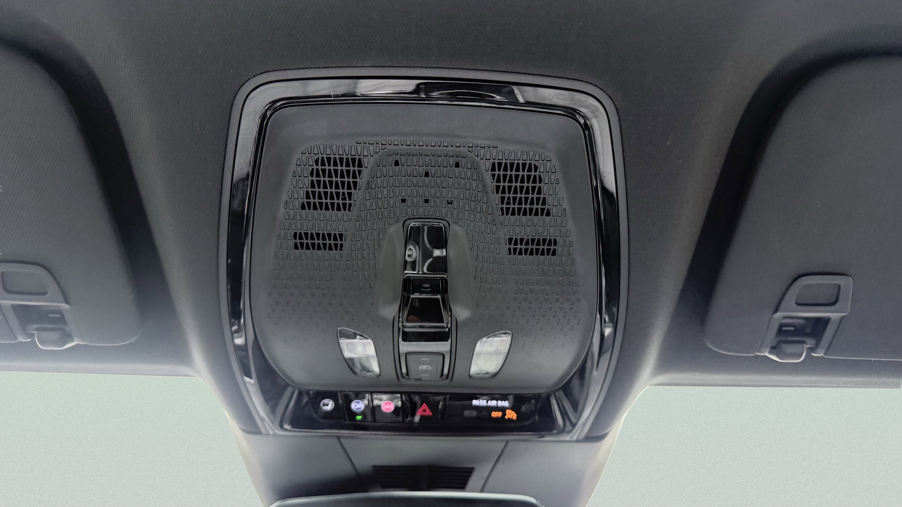 Used 2024 Cadillac Lyriq Luxury image 55