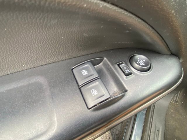 Used 2019 Chevrolet Colorado LT w/ LT Convenience Package image 19