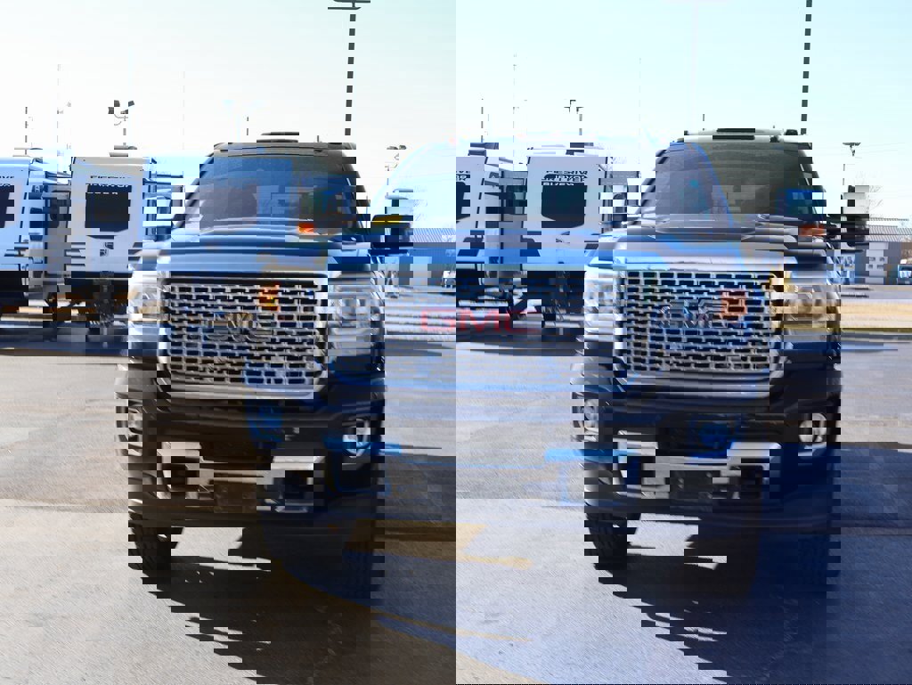 Used 2016 GMC Sierra 2500 Denali w/ Duramax Plus Package image 11