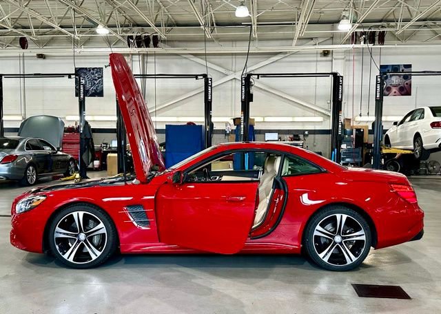 Used 2020 Tesla Model Y Long Range image 22