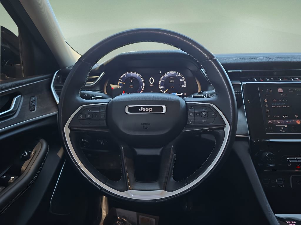 Used 2021 Jeep Grand Cherokee L Limited image 23