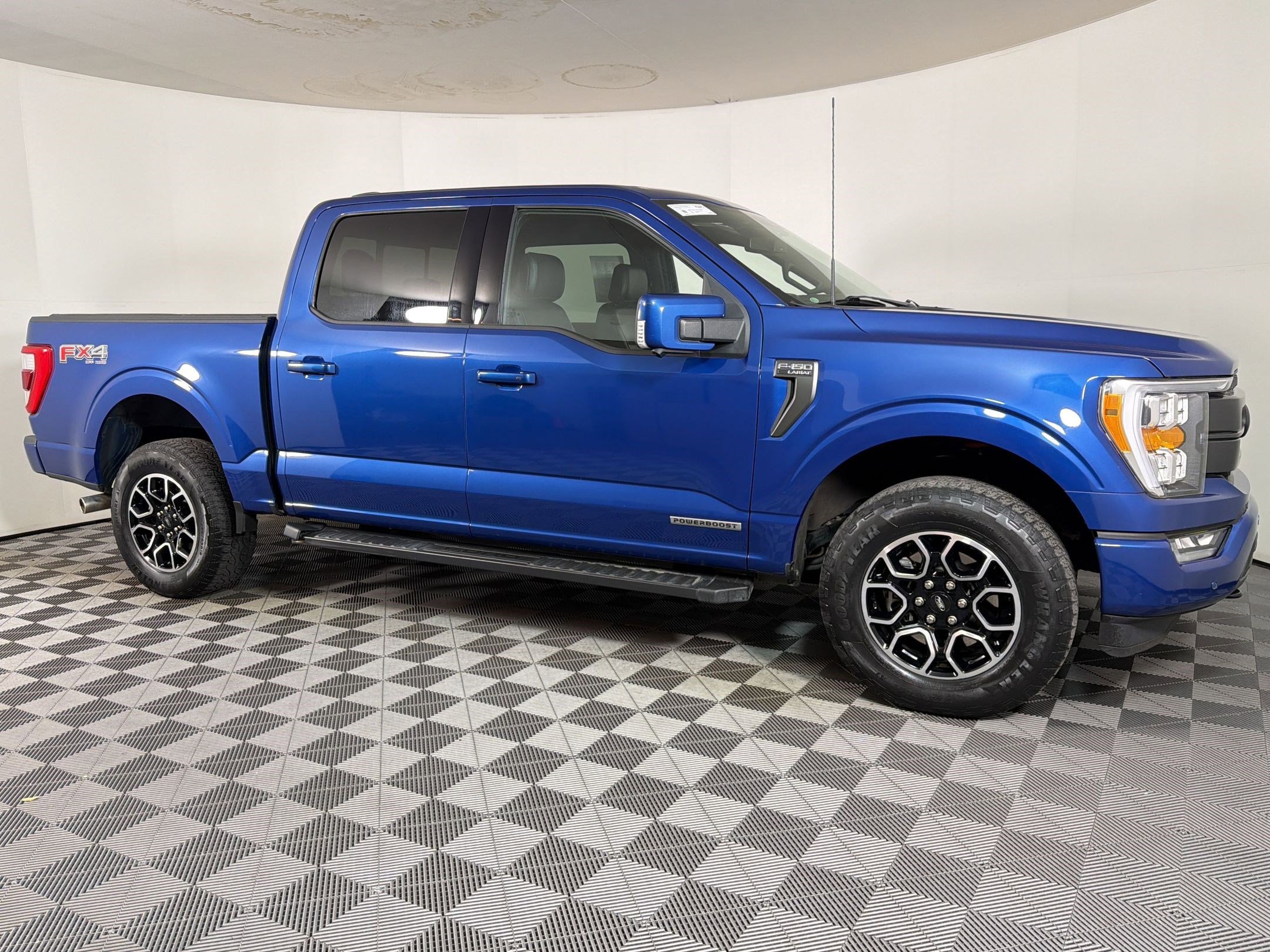 Used 2022 Ford F150 Lariat image 6