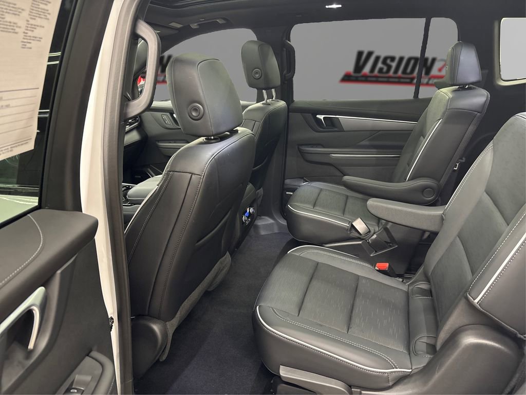 Certified 2025 Buick Enclave Sport Touring w/ Power Package image 10