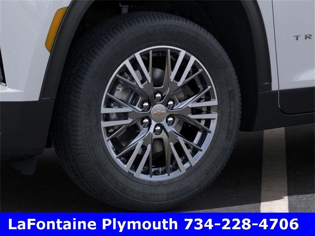 New 2025 Chevrolet Traverse LT w/ LPO, Floor Liner Package image 9