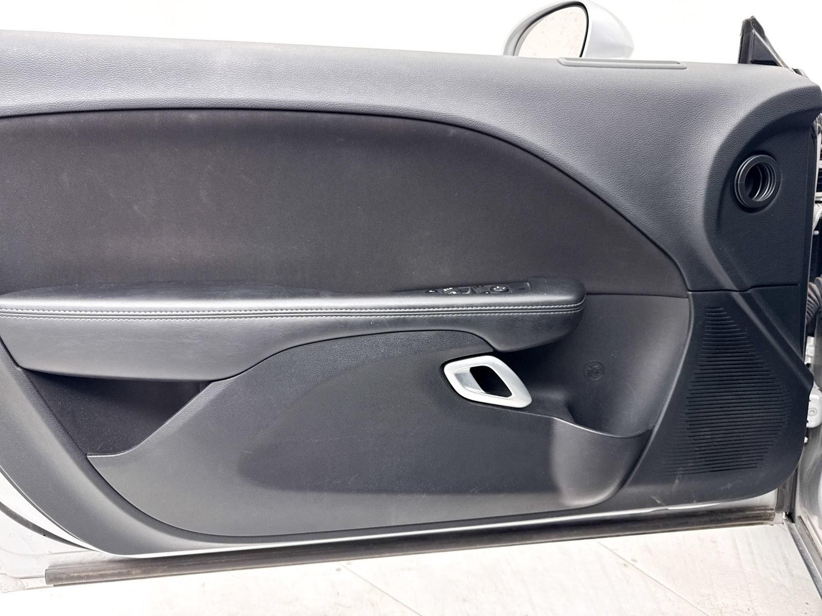 Used 2022 Dodge Challenger SXT RWD image 27