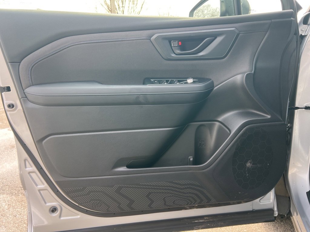 Used 2025 Subaru Forester Premium image 10