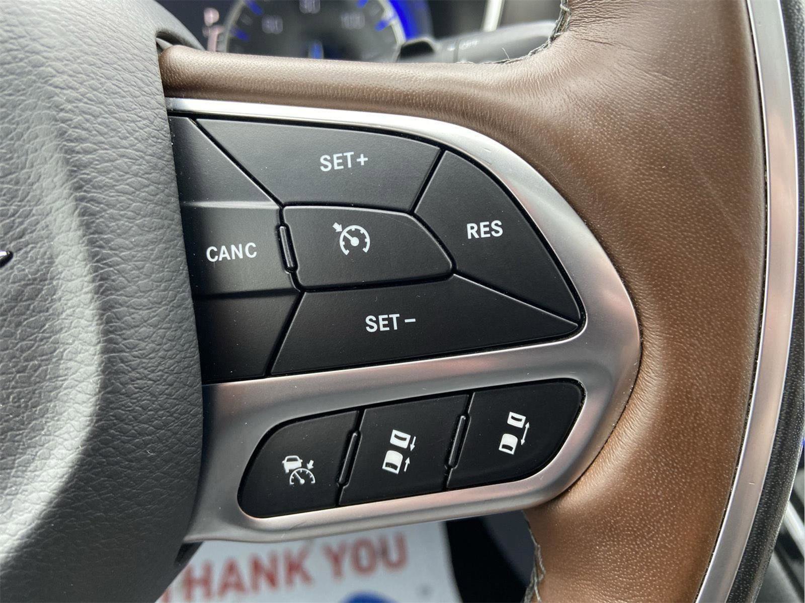 Used 2019 Chrysler Pacifica Limited w/ Advanced Safetytec Group image 70