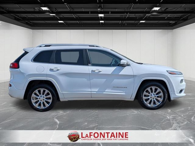 Used 2018 Jeep Cherokee Overland image 6
