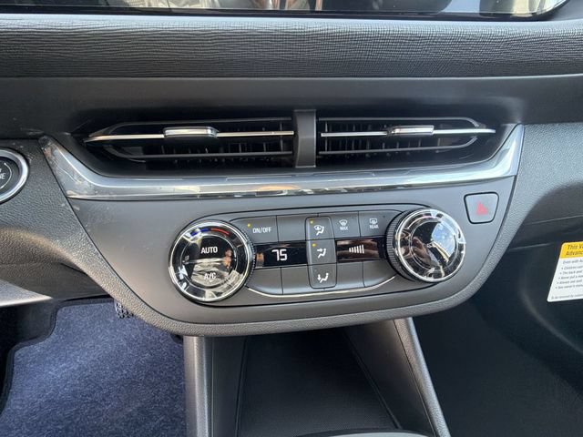 New 2026 Buick Envista Preferred FWD image 16