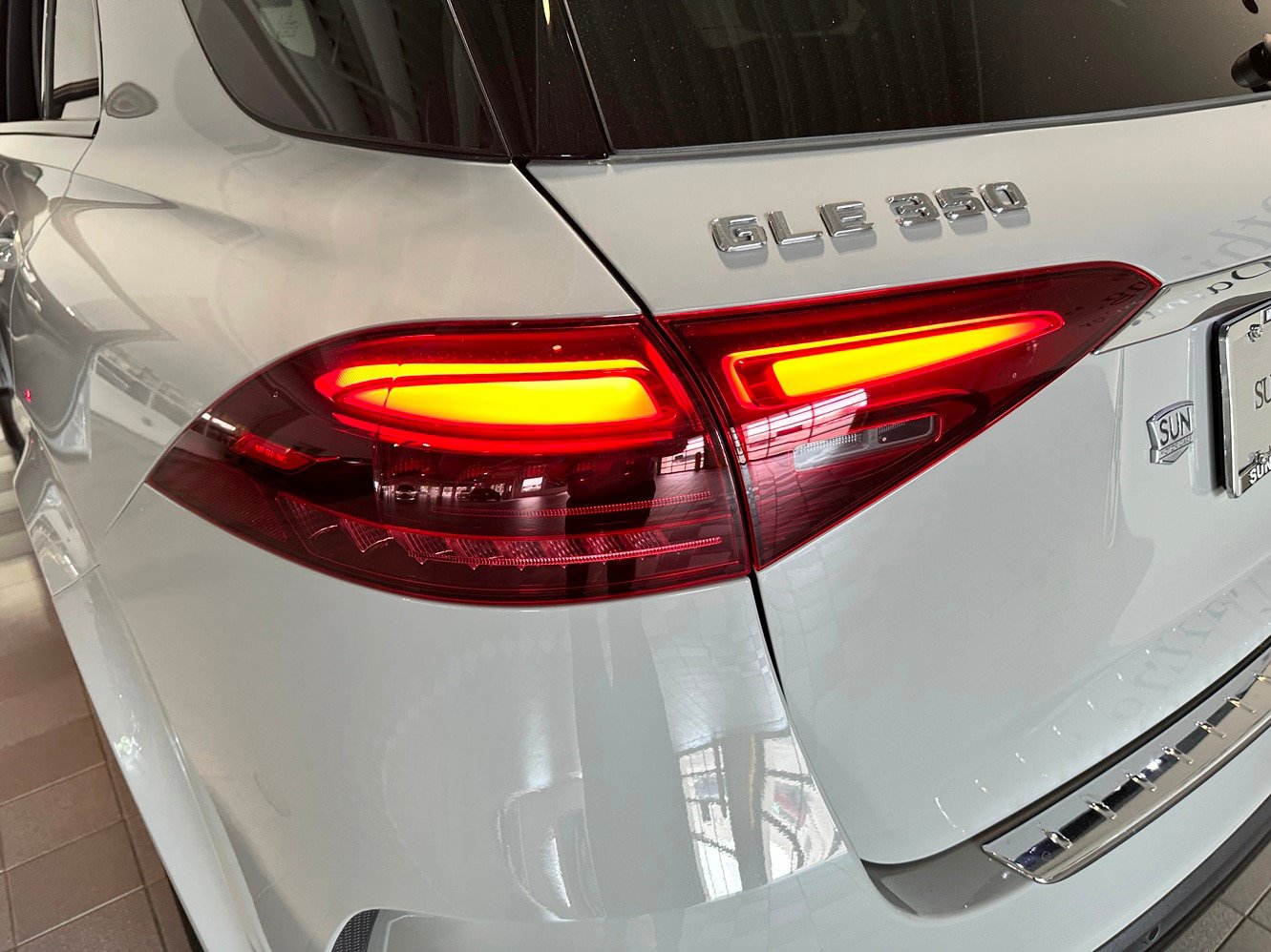 Certified 2024 Mercedes-Benz GLE 350 4MATIC image 37