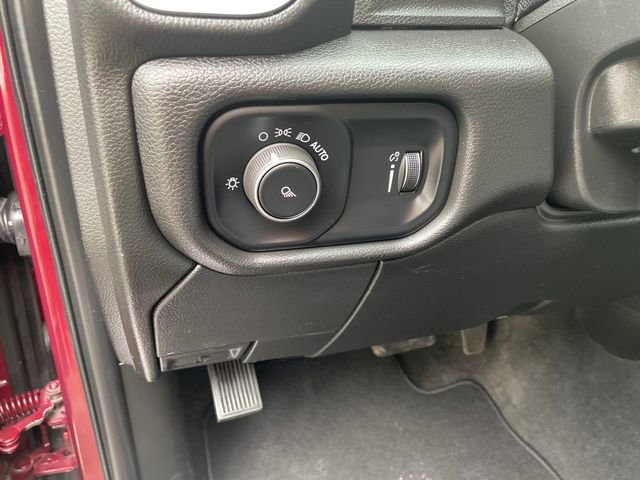 Certified 2022 RAM 3500 Big Horn image 28