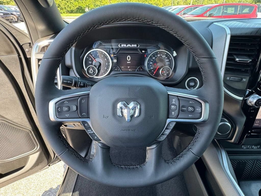 New 2026 RAM 1500 Big Horn AWD/4WD image 20