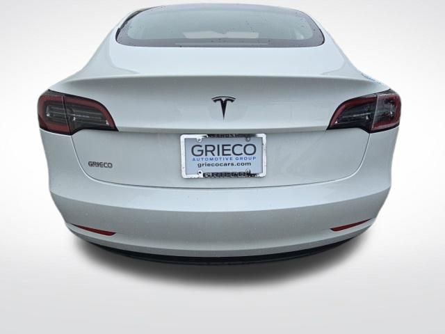 Used 2023 Tesla Model 3 Standard Range image 6