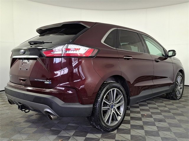 Used 2019 Ford Edge Titanium w/ Cold Weather Package image 9