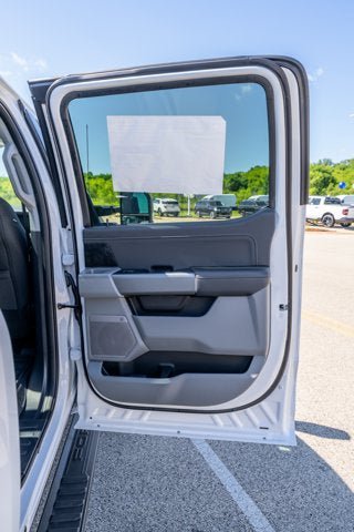 New 2026 Ford F350 XLT w/ XLT Premium Package AWD/4WD image 10