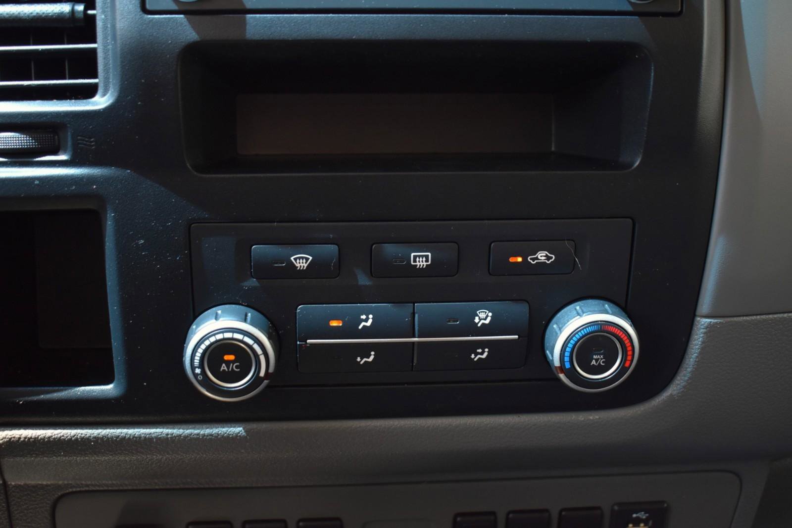 Used 2016 Nissan NV 3500 SV w/ SV Technology Package image 23