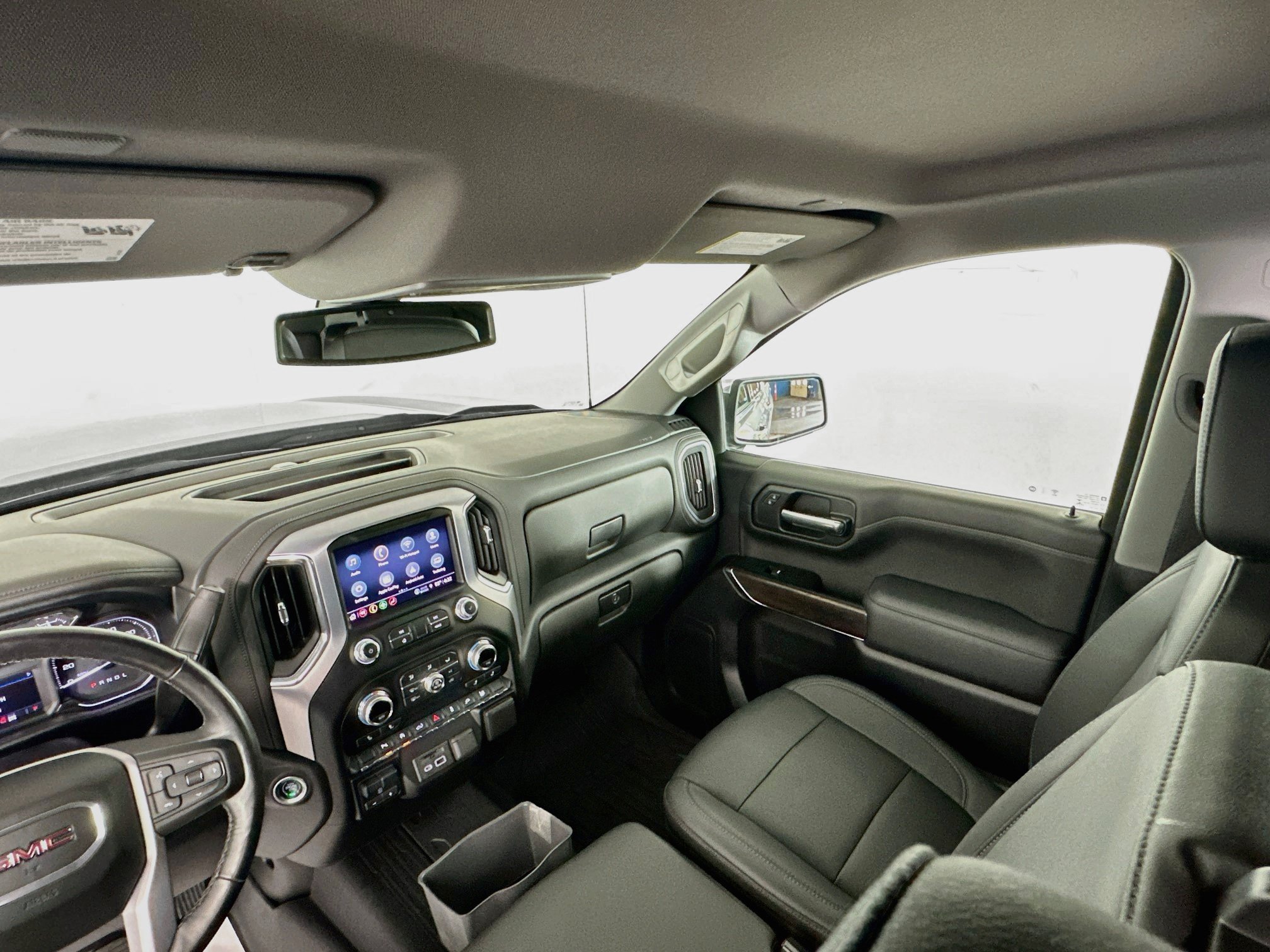 Used 2021 GMC Sierra 1500 SLT w/ Driver Alert Package I AWD/4WD image 21