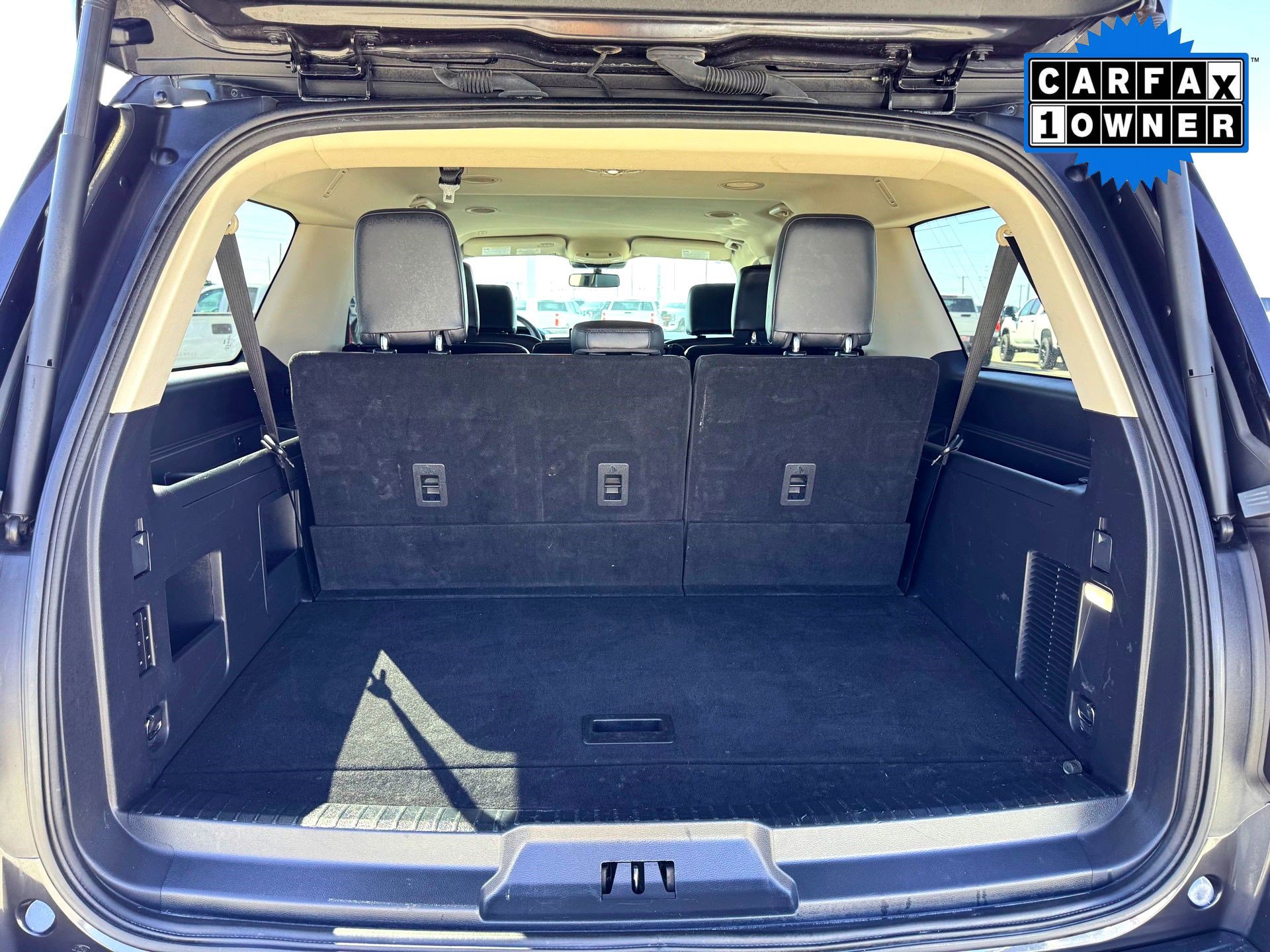 Used 2024 Ford Expedition Max XLT image 8