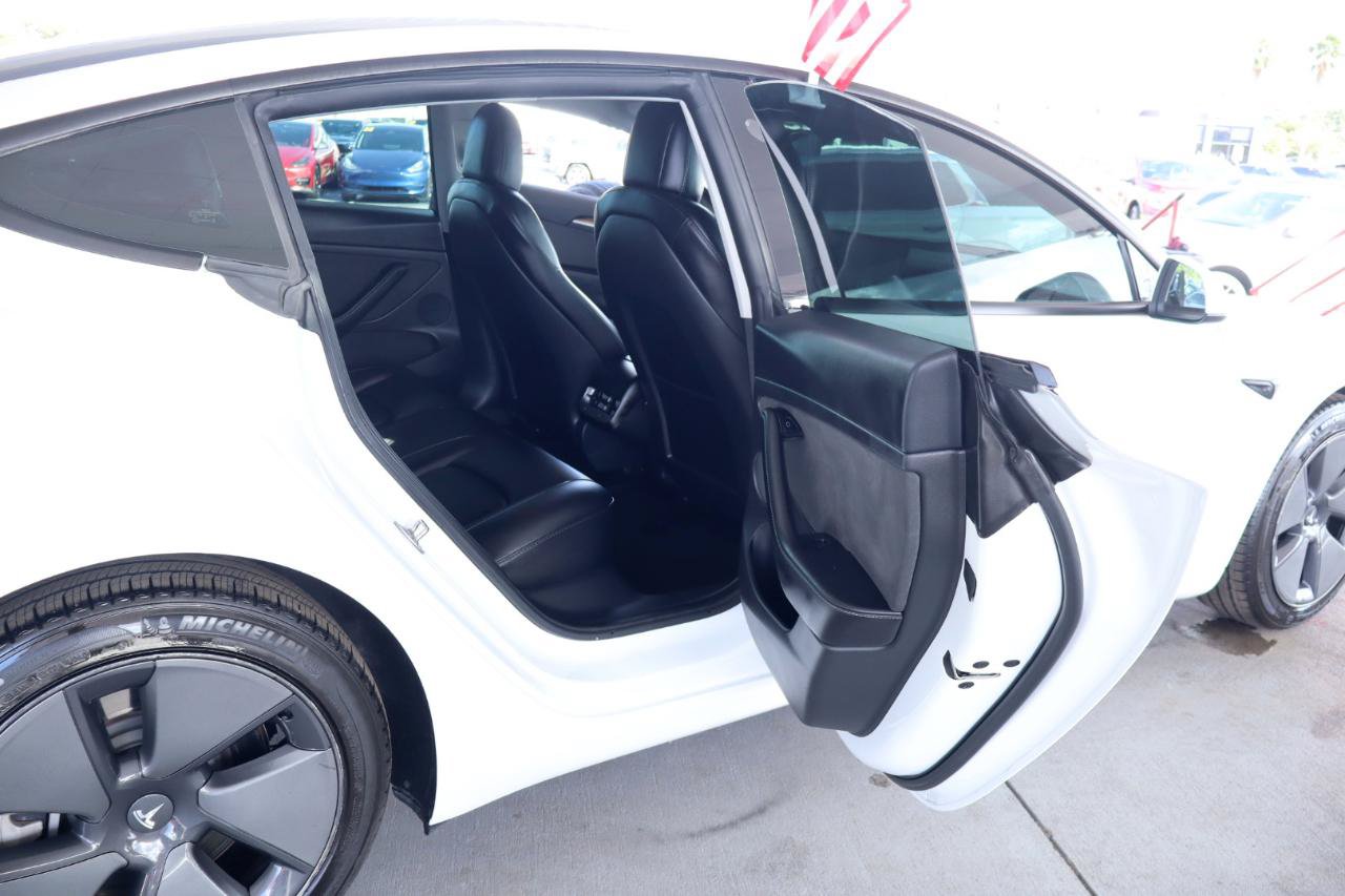 Used 2021 Tesla Model 3 Standard Range Plus RWD image 34