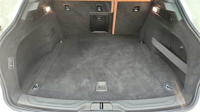 Used 2020 Maserati Levante S image 15