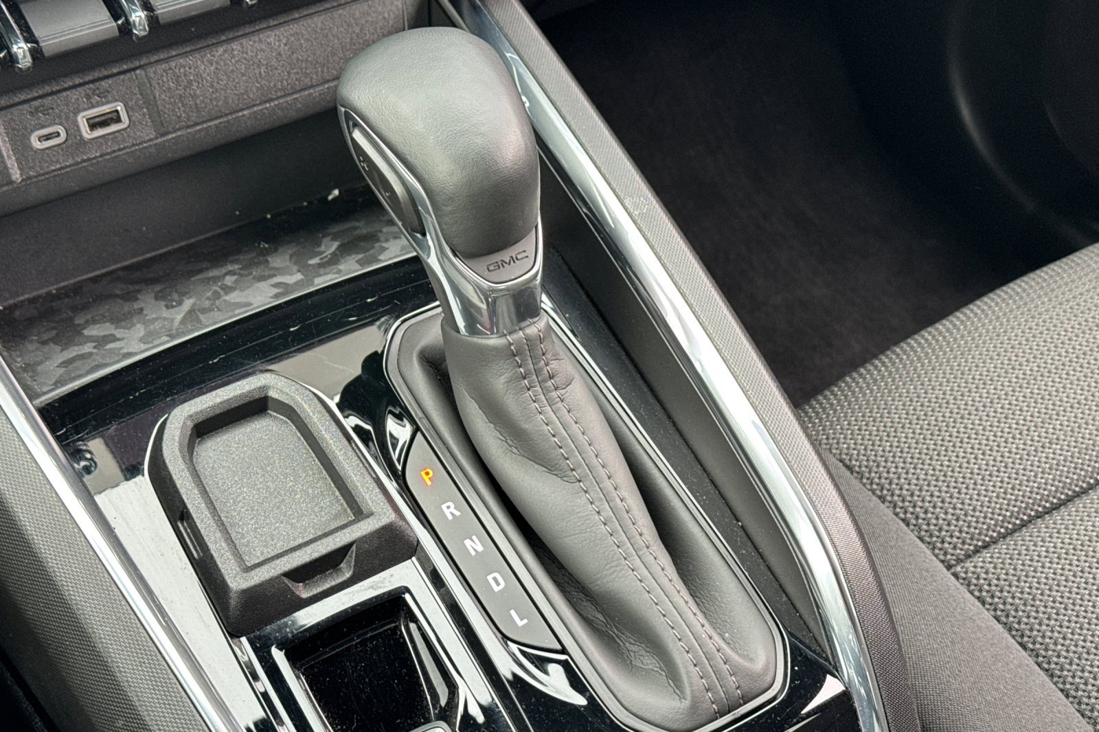 Used 2024 GMC Canyon Elevation w/ Trailering Package image 31